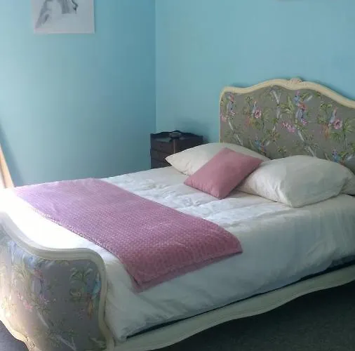 Bed & Breakfast Maison Du Cheval 3*